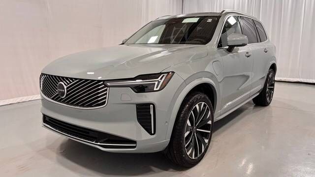 2026 VOLVO XC90