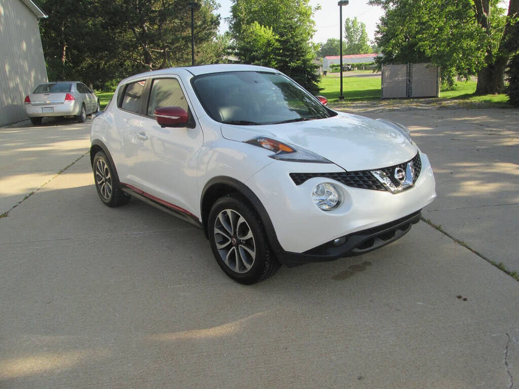 2017 NISSAN Juke