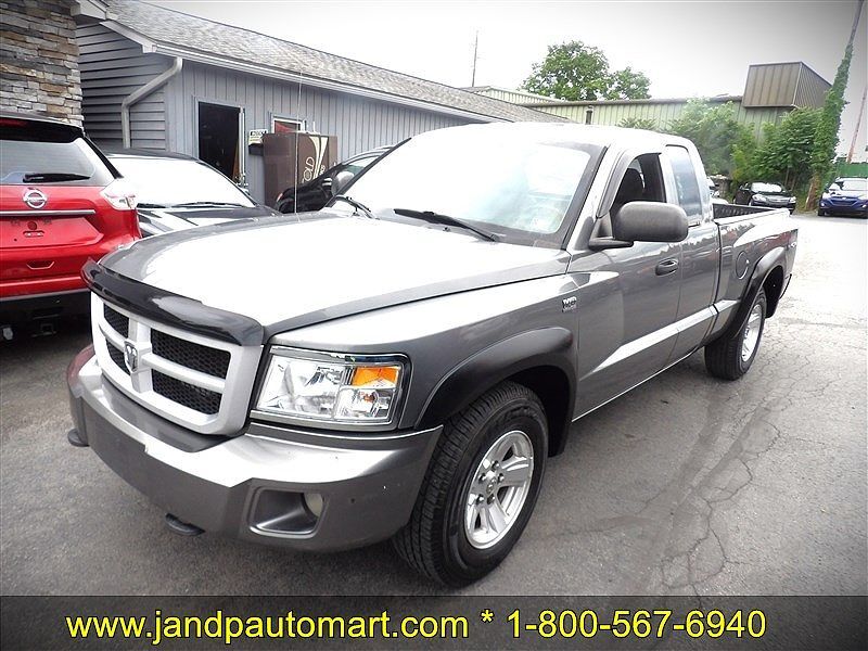 2009 DODGE Dakota