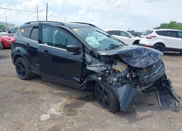 2015 FORD Escape