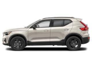 2026 VOLVO XC40