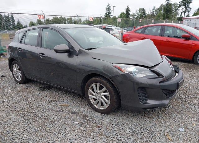 2012 MAZDA Mazda3