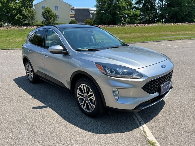 2022 FORD Escape