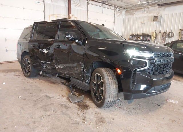 2023 CHEVROLET Suburban
