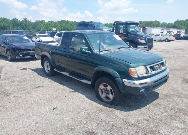 2000 NISSAN Frontier