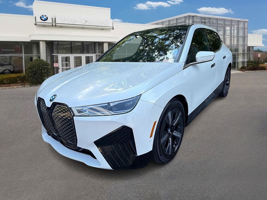 2023 BMW ix