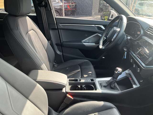 2023 Audi Q3