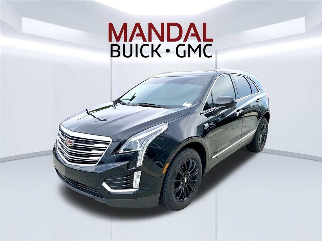 2017 CADILLAC XT5