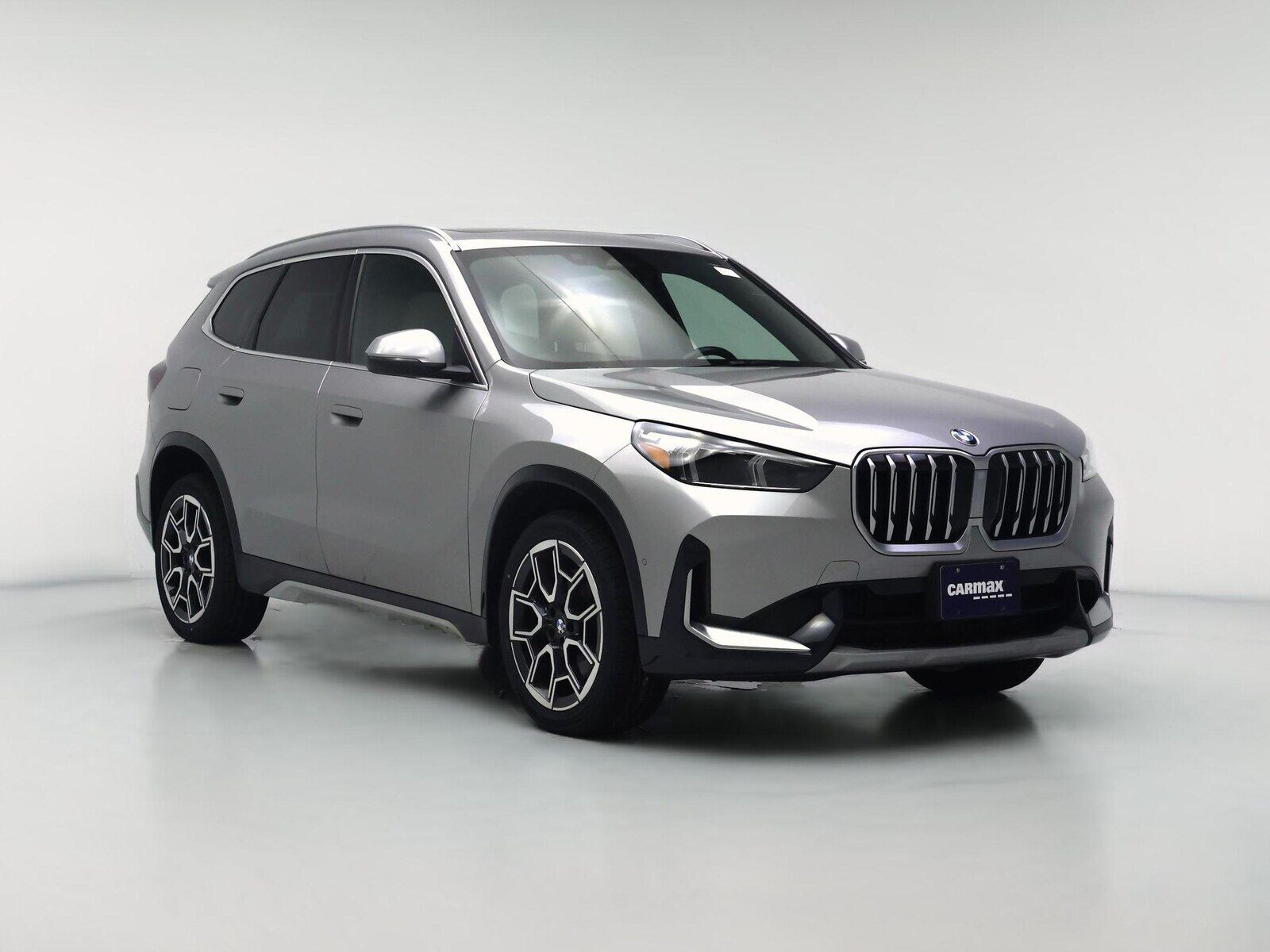 2025 BMW X1