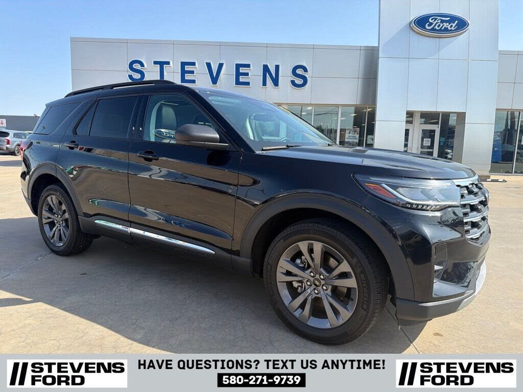 2025 FORD Explorer
