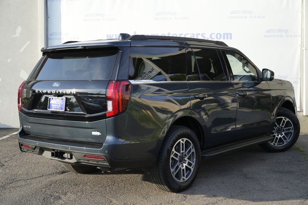 2025 FORD Expedition