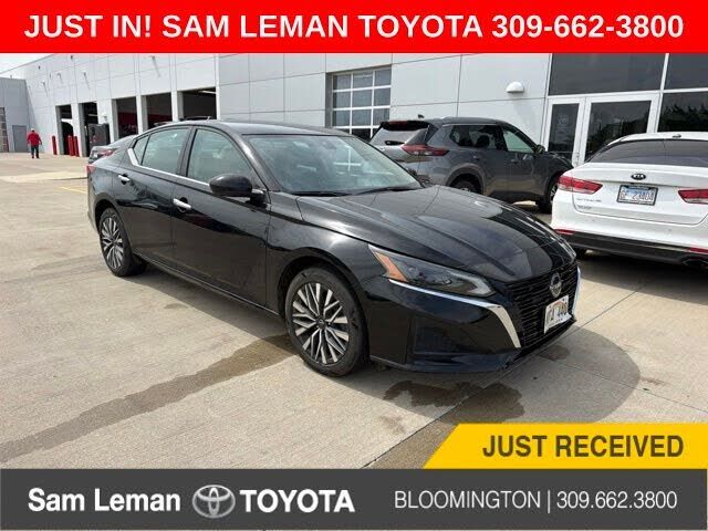 2023 NISSAN Altima