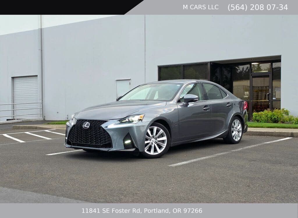2016 LEXUS IS