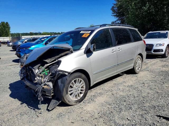 2009 TOYOTA Sienna