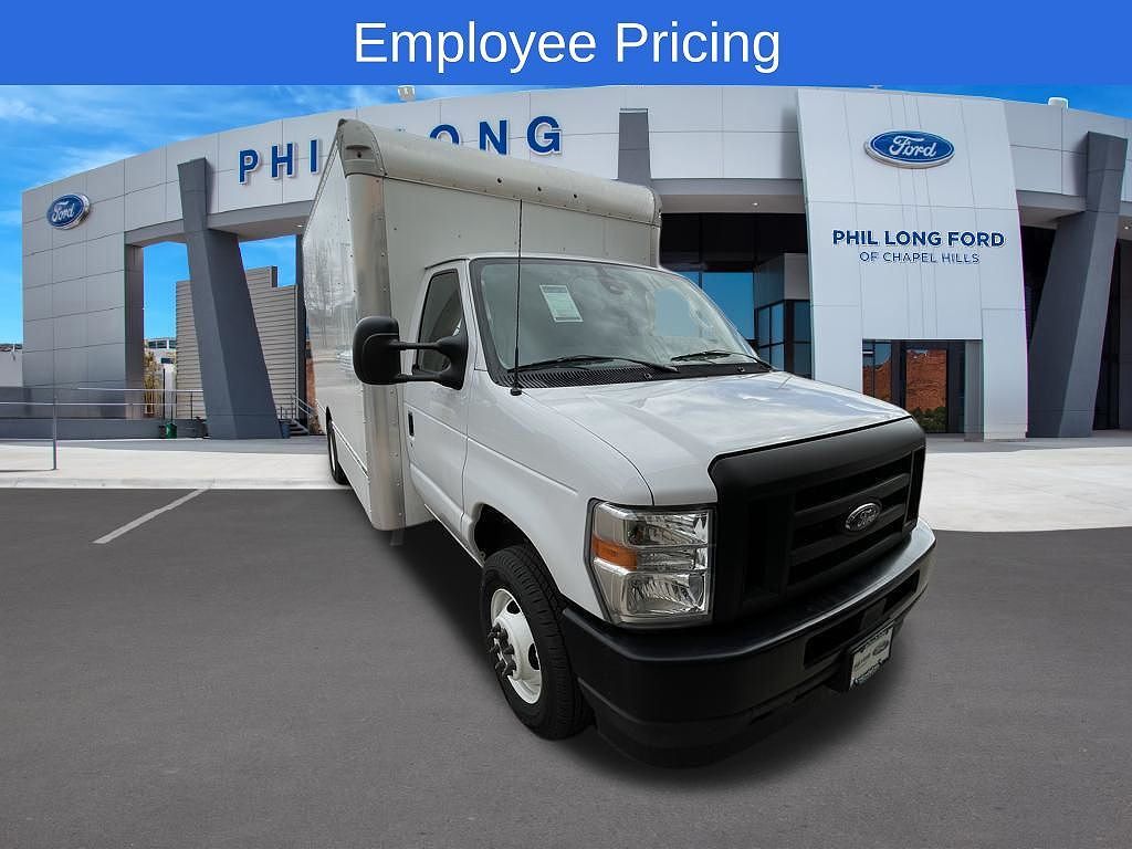 2024 FORD E-350