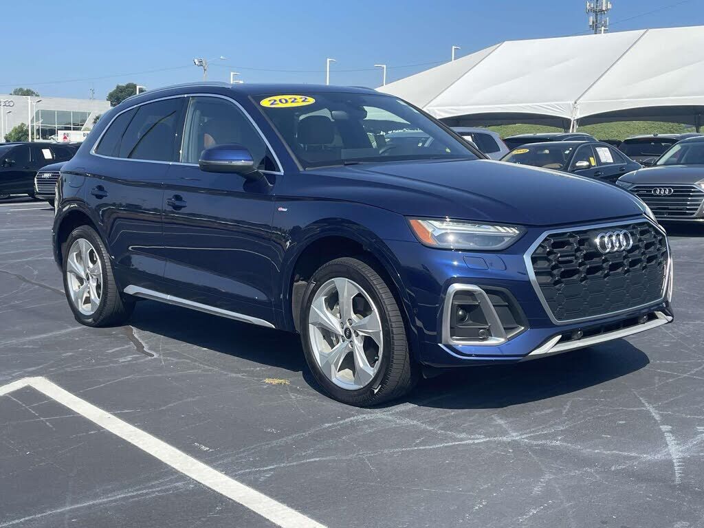 2022 AUDI Q5