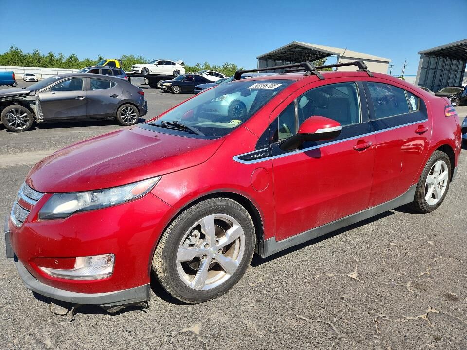 2013 CHEVROLET Volt