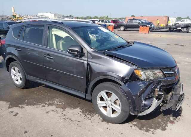 2014 TOYOTA RAV4