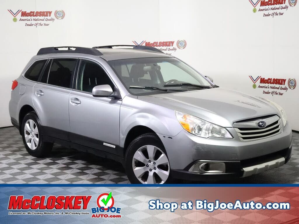 2011 SUBARU Outback