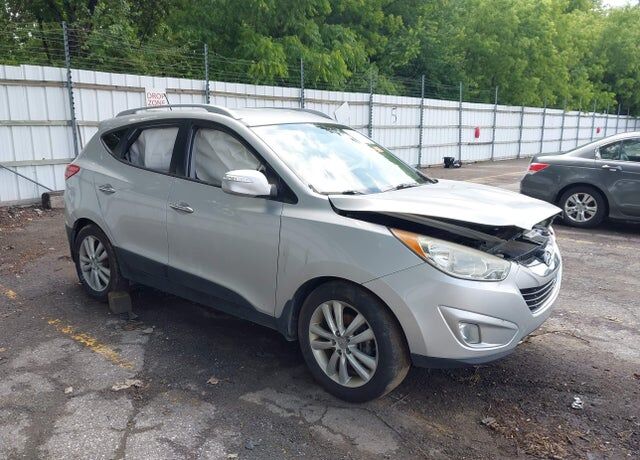 2012 HYUNDAI Tucson