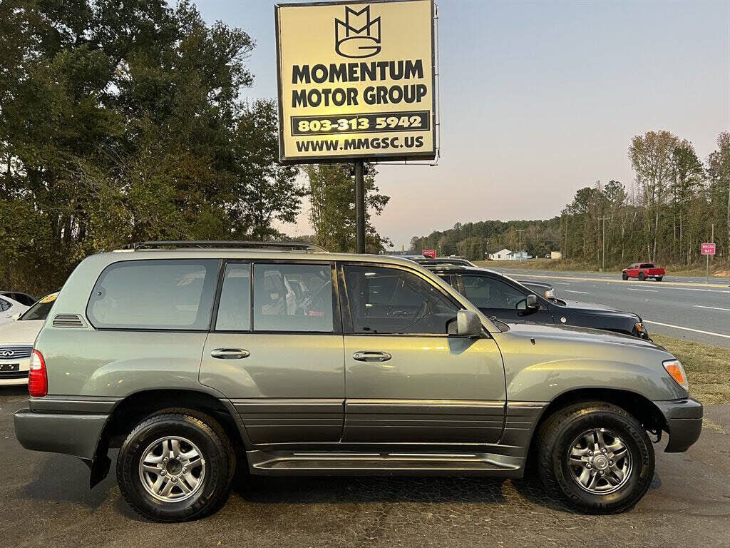 2001 LEXUS LX