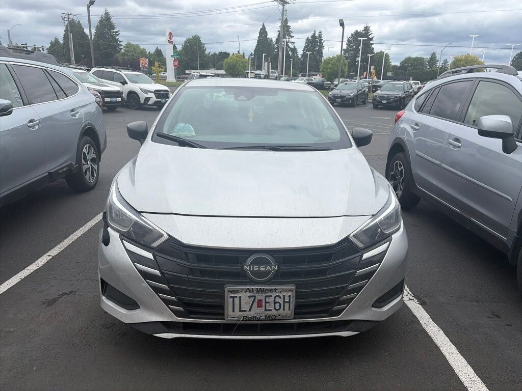 2023 NISSAN Versa