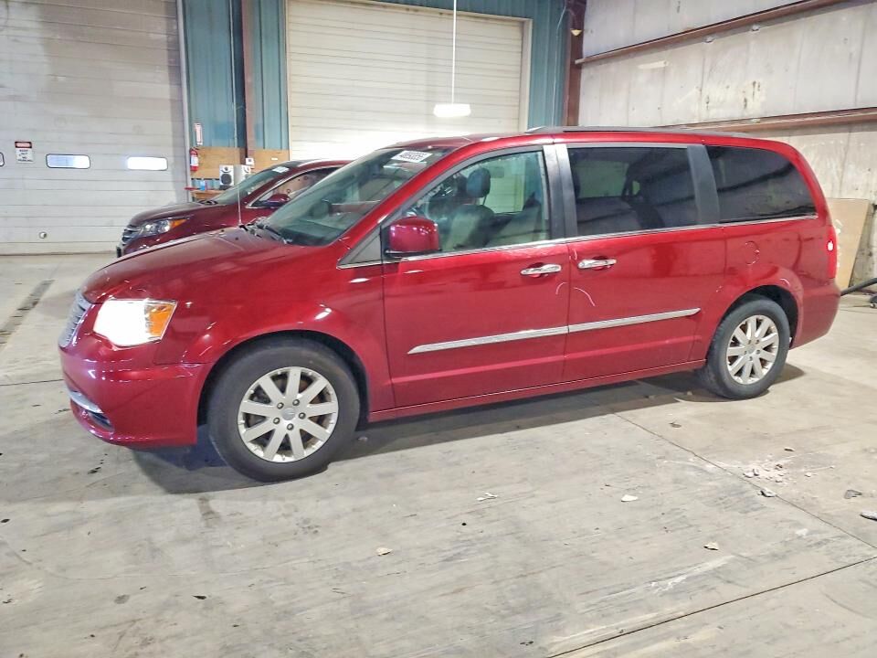 2016 CHRYSLER Town and Country