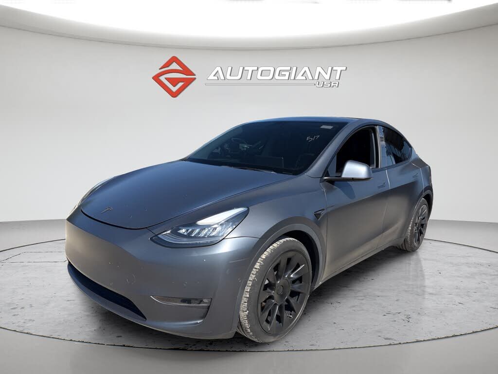2021 TESLA Model Y