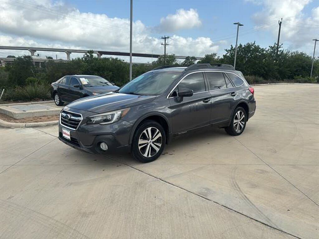 2018 SUBARU Outback
