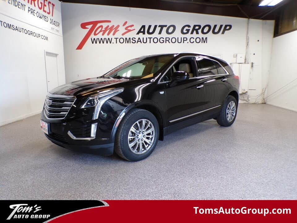 2017 CADILLAC XT5
