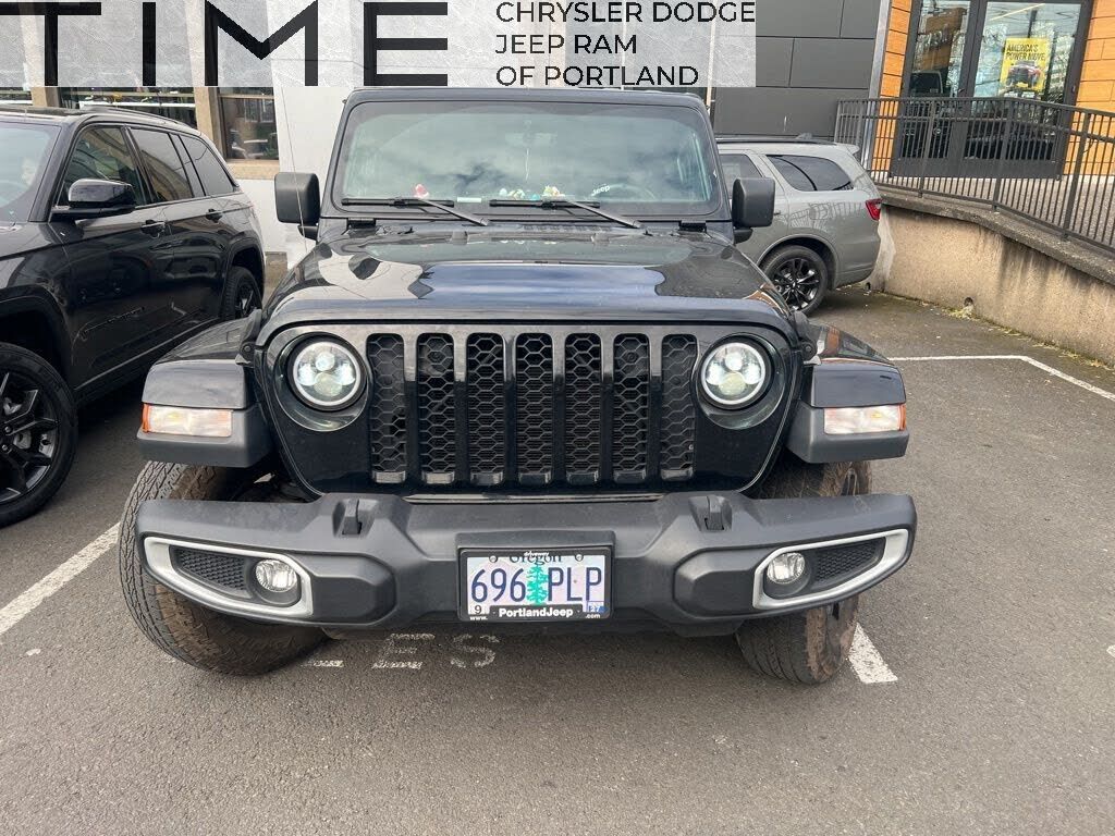 2023 JEEP Gladiator