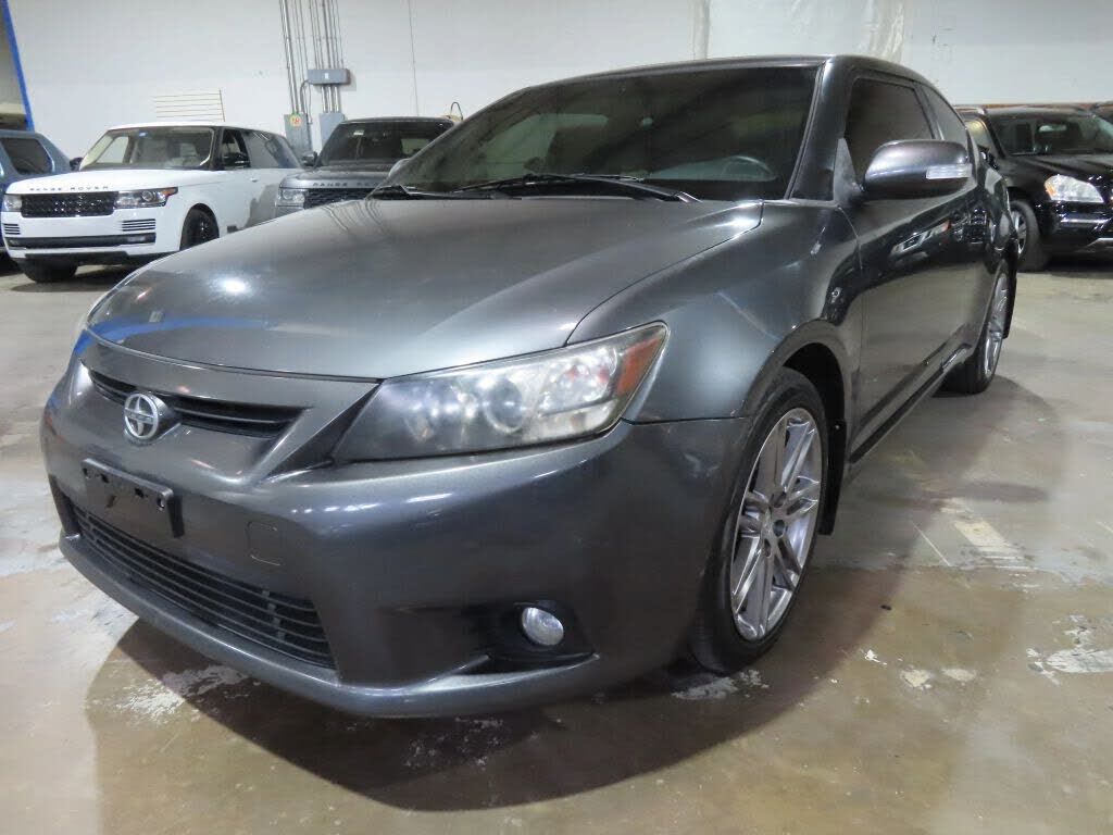 2011 TOYOTA SCION