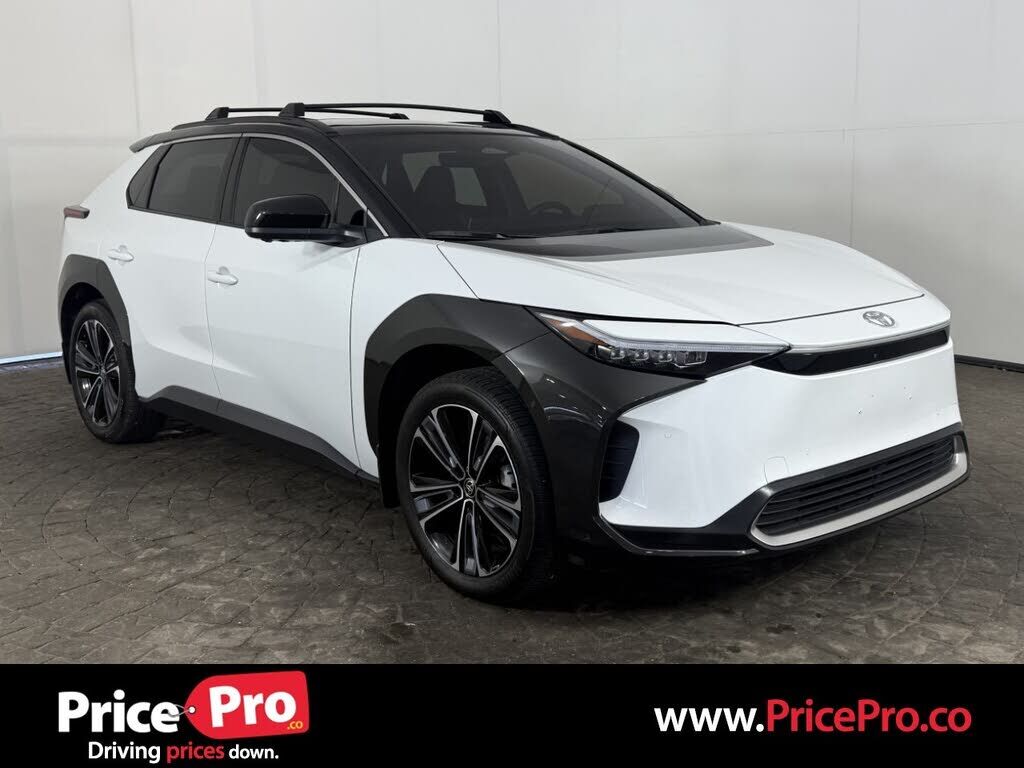 2025 TOYOTA bZ4X