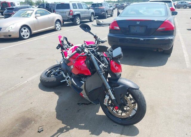 2021 DUCATI Streetfighter