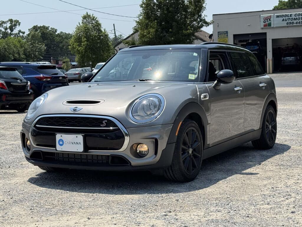 2017 MINI Clubman