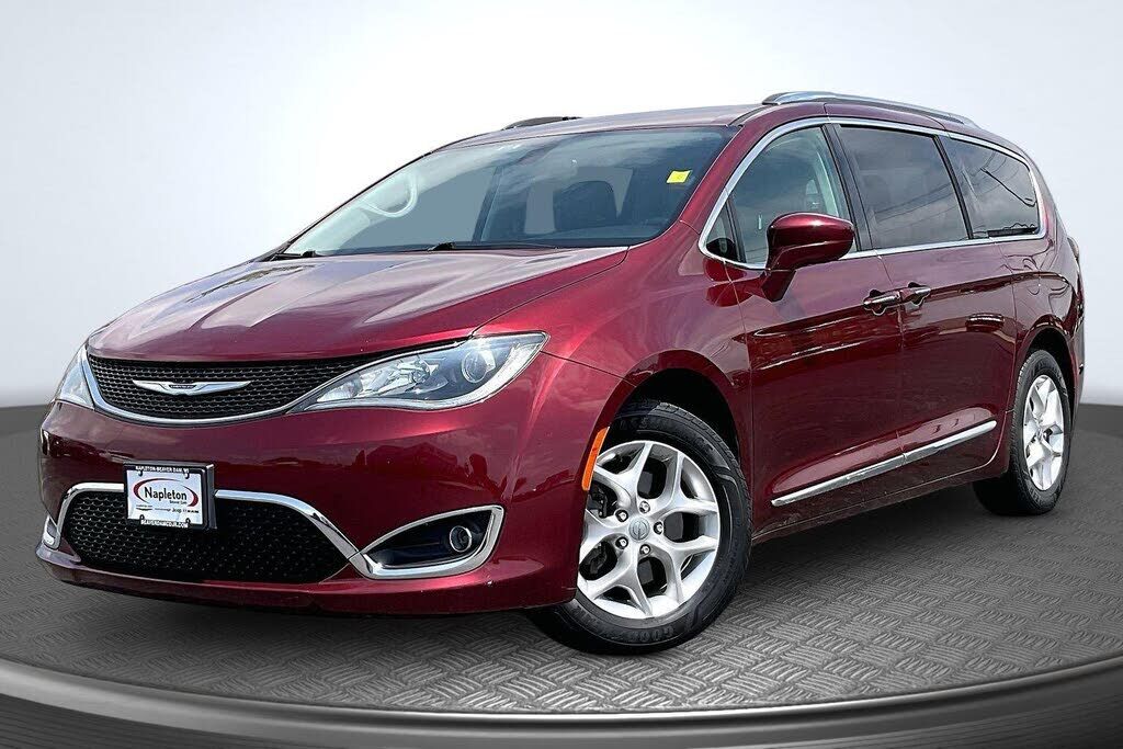 2019 CHRYSLER Pacifica