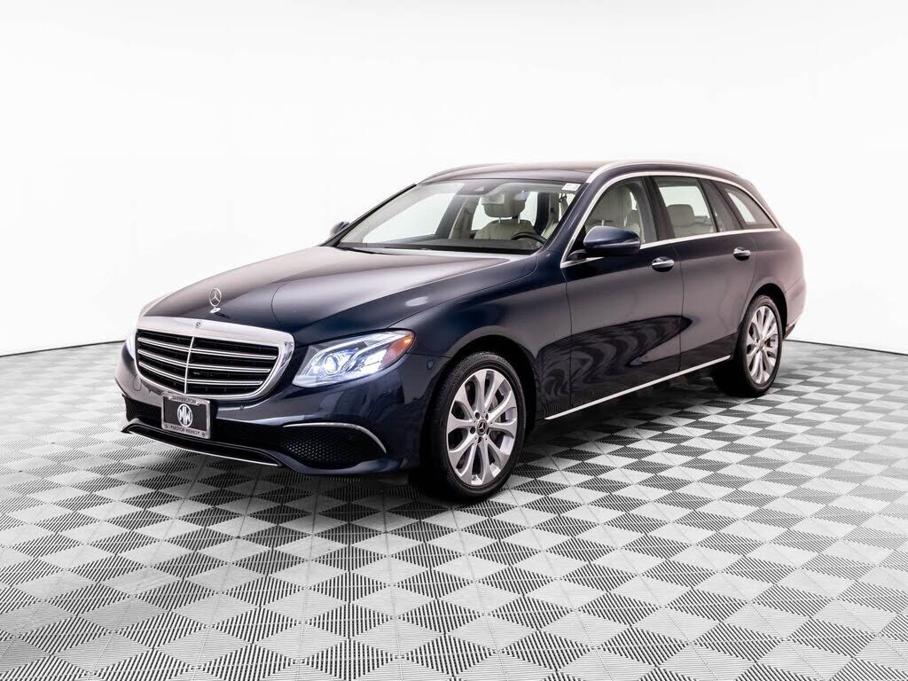2017 MERCEDES-BENZ E-Class