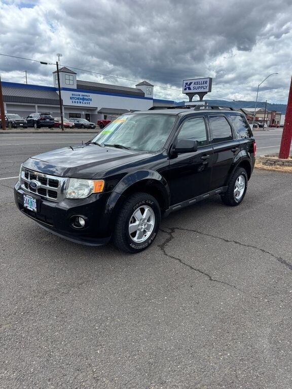 2011 FORD Escape