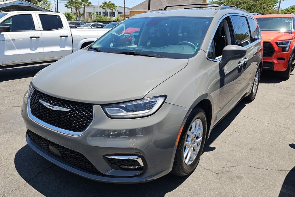 2022 CHRYSLER Pacifica