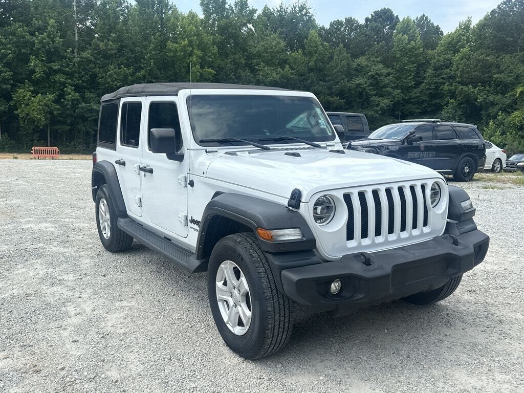 2022 JEEP Wrangler