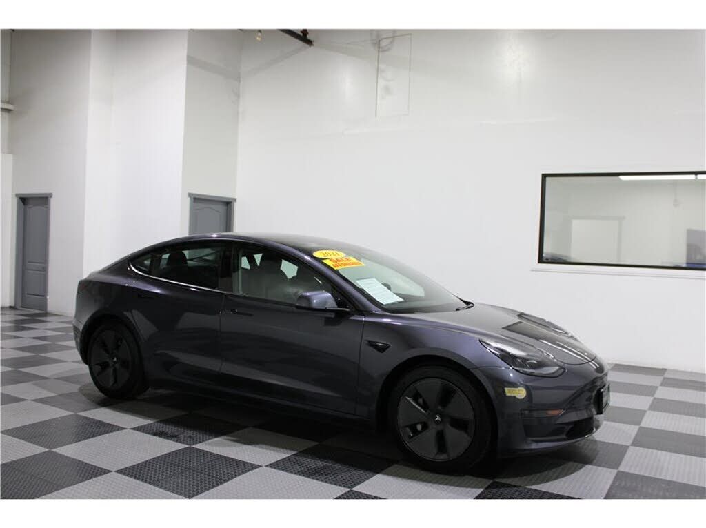 2021 TESLA Model 3