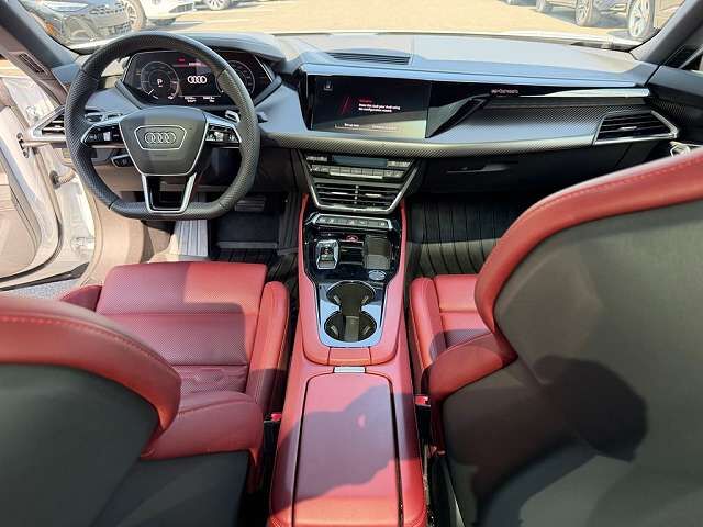 2024 Audi e-tron GT