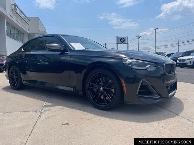 2022 BMW M2