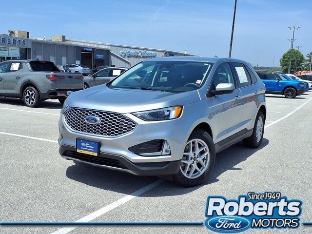 2023 FORD Edge