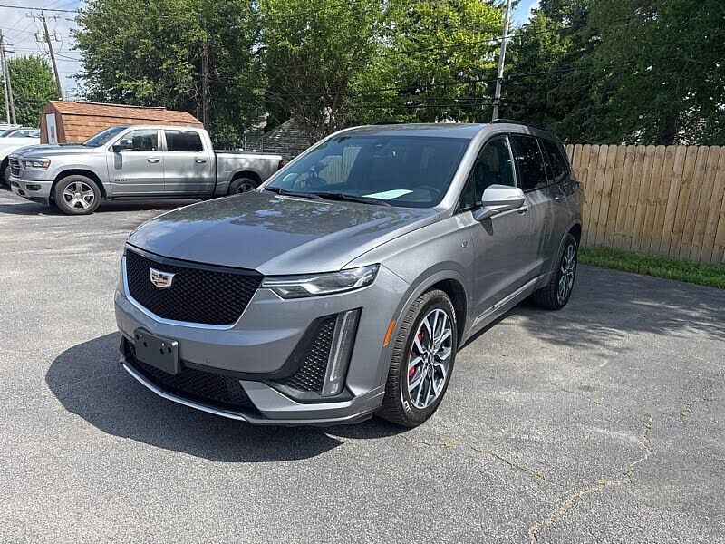 2022 CADILLAC XT6
