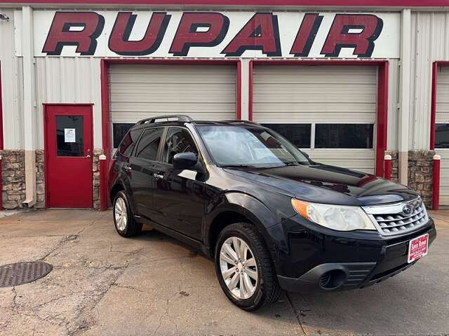 2011 SUBARU Forester