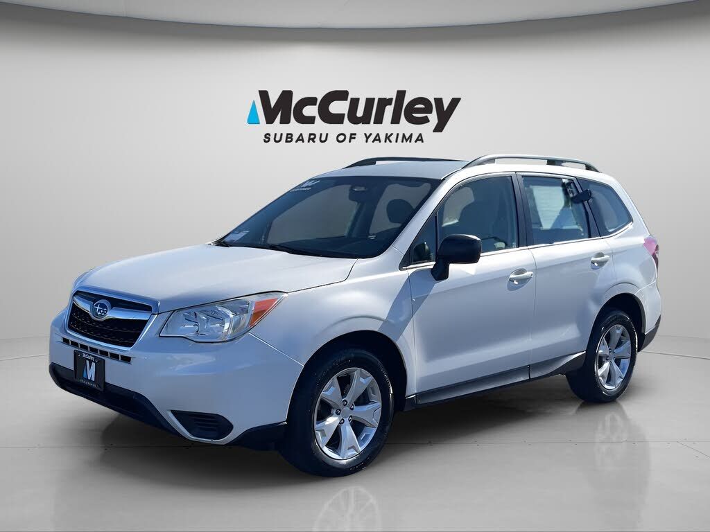 2015 SUBARU Forester