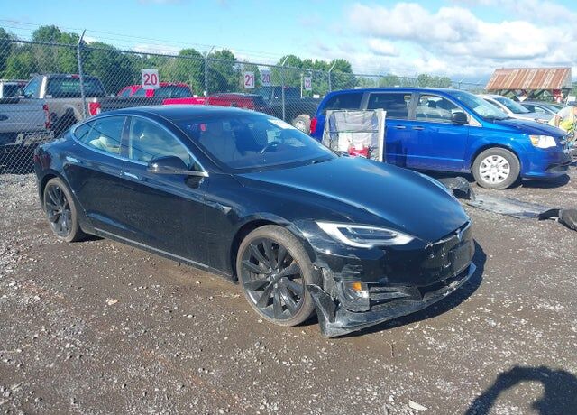 2020 TESLA Model S