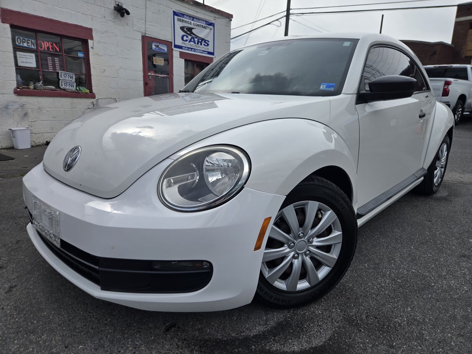 2012 VOLKSWAGEN Beetle