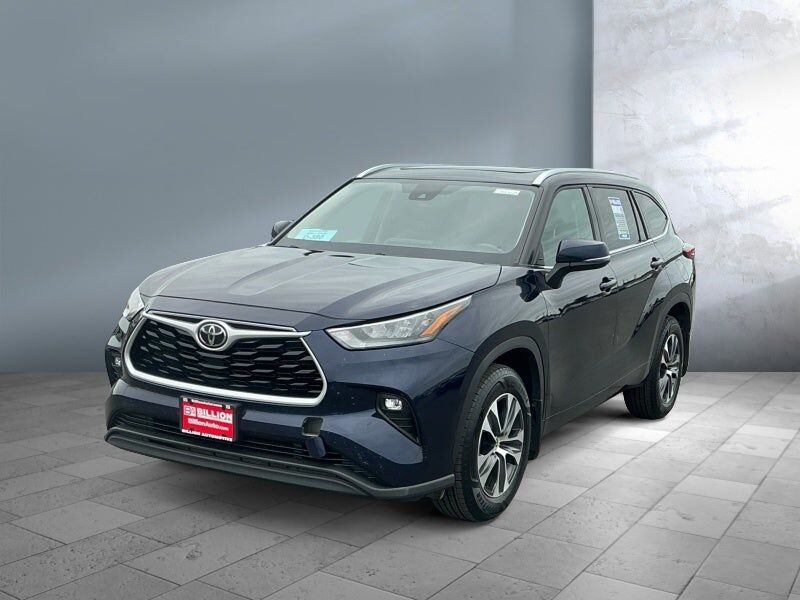 2020 TOYOTA Highlander